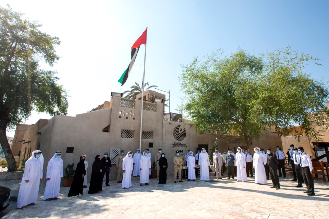 جمعية الصحفيين الإماراتية تحتفل بيوم العلم